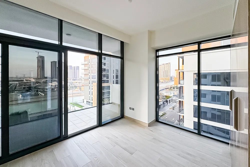 2 Bedrooms Apartment in AZIZI Riviera 18