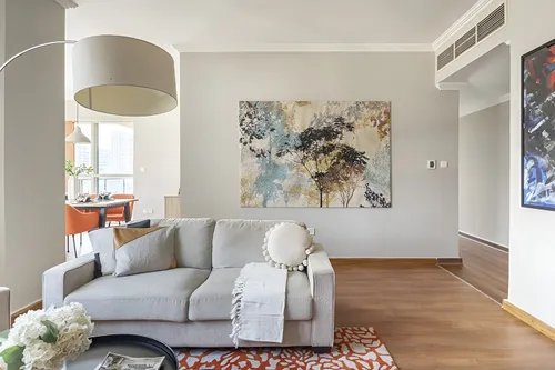 2 Bedrooms Apartment in Marina Quay West Image