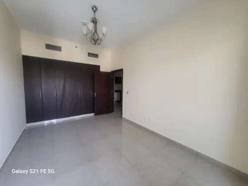 2 Bedrooms Apartment in Hanover Square Image