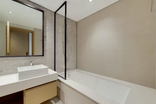 3 Bedrooms Apartment in Golf Suites Image
